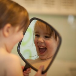 Smile in the mirror