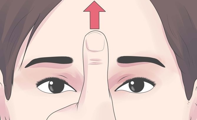 Here’s What Happens When You Massage This Point On Your Forehead