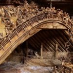 Closer Look At This Tree Shows The UNBELIVEABLE Things Human Determination Can Do 3