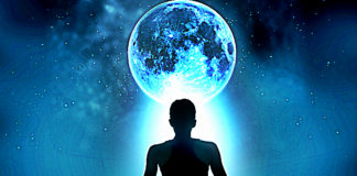 How To Use The Moon Phases In Your Favor...