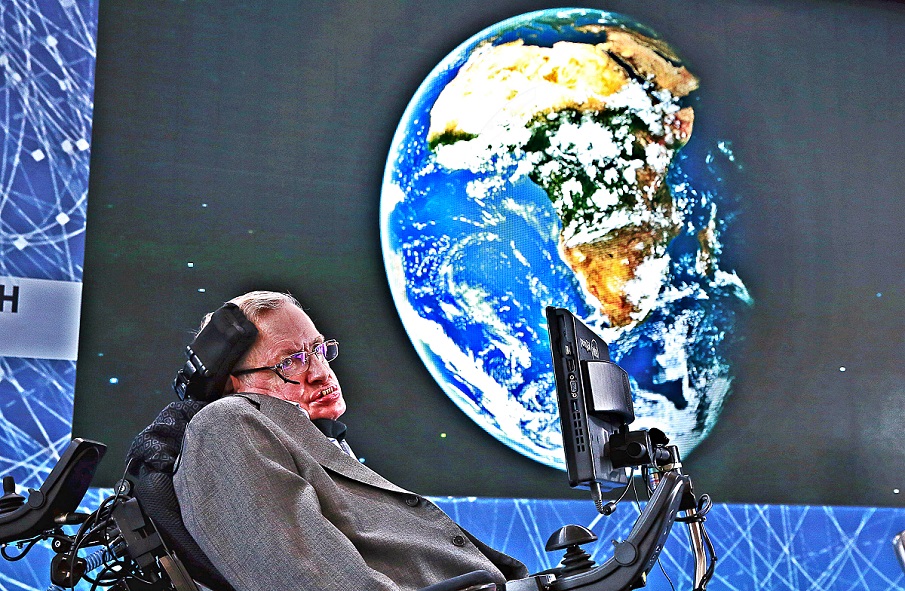 Stephen Hawking Warns 'We Have To Abandon Earth Much Sooner Than You Think!'