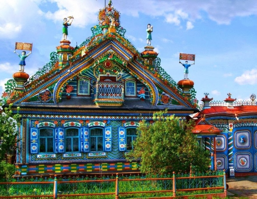 Splendid is the word. The house of Kirillov the blacksmith, Kunara, Russia.