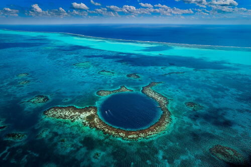 Most Beautiful Places On Earth 11.-Great-Blue-Hole-GC¦зo¦В-Belize-City-Belize