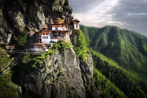 Most Beautiful Places On Earth 14.-Taktsang-Palphug-Monastery-Tigers-Nest-GC¦зo¦В-Paro-District-Bhutan