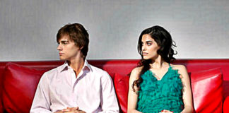 3 Reasons Why You Fall For Emotionally Unavailable Partners