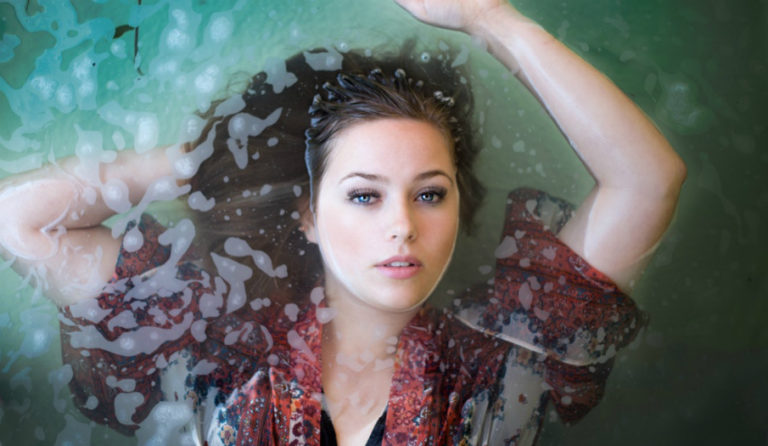 strategies-for-empaths-stop-absorbing-negative-emotions