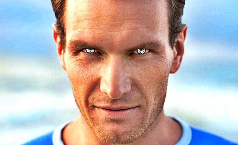 subtle-ways-how-psychopaths-communicate