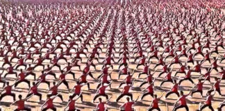 thousands-martial-artists-display-unworldly-discipline