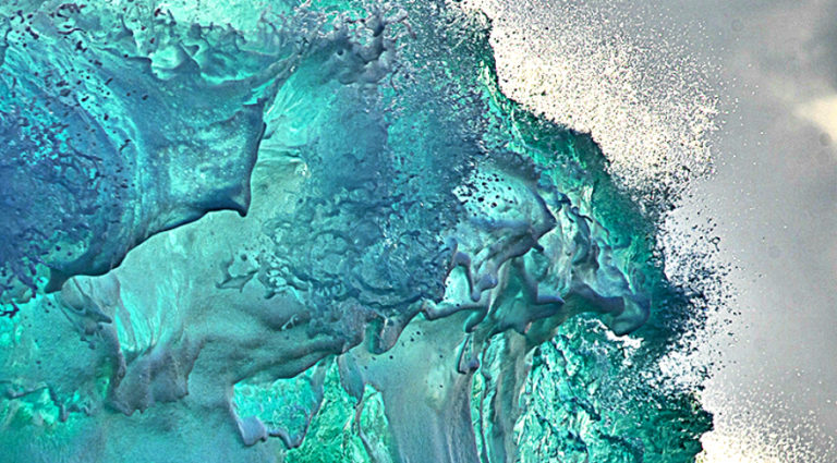 colorblind-photographer-capture-majestic-waves