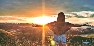 how-college-assignments-develop-your-outlook-on-life