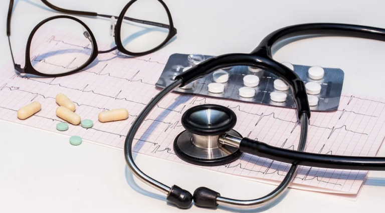 benefits-and-flaws-of-having-your-medical-records-stored-online