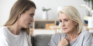 The 4 Ways to Talk to and Help Customers Experiencing Grief ways-to-talk-to-and-help-customers