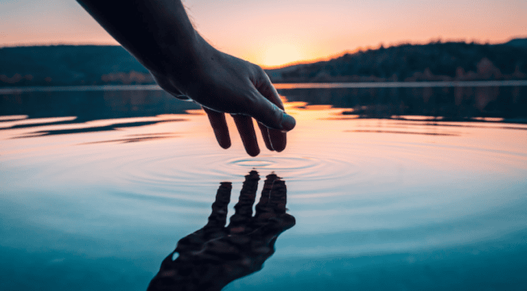 how-to-use-the-transformative-power-of-reflection