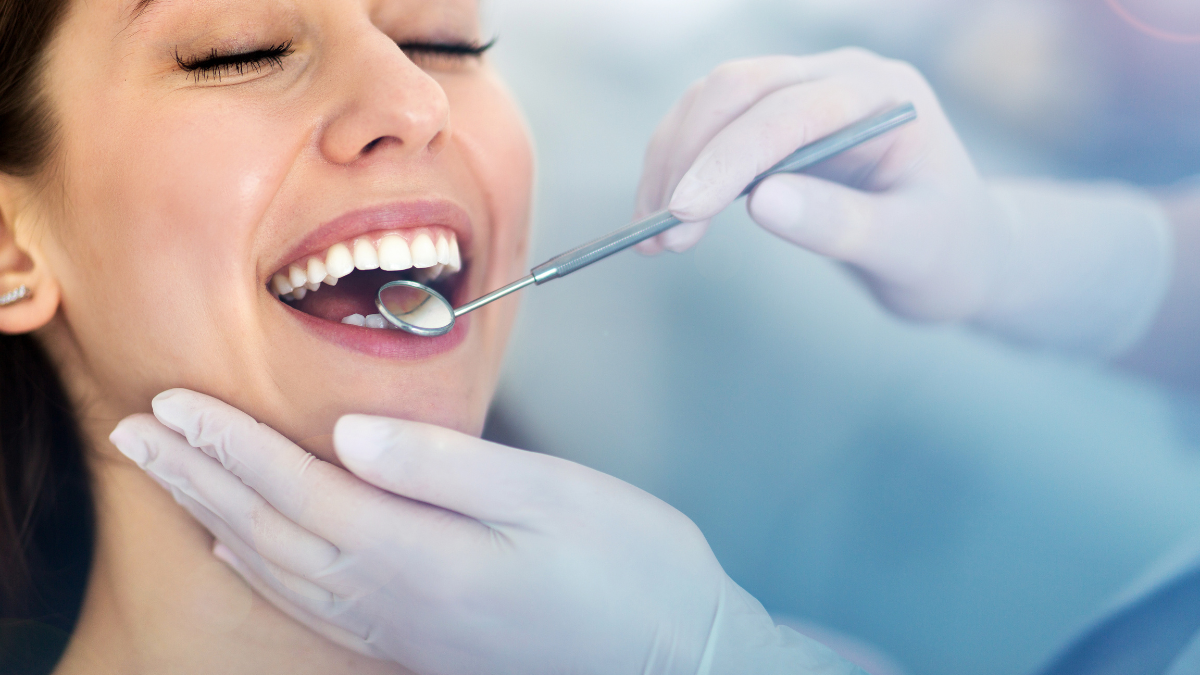 reasons-why-choosing-dentist