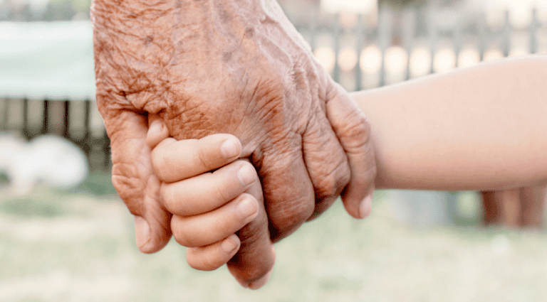 grandparent-whose-son-or-daughter-is-getting-divorced-tips